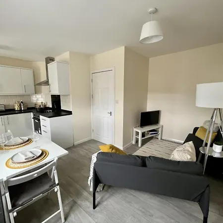Central, Newly Refurb 2 Bed Flat With Free Parking Кембридж Экстерьер фото
