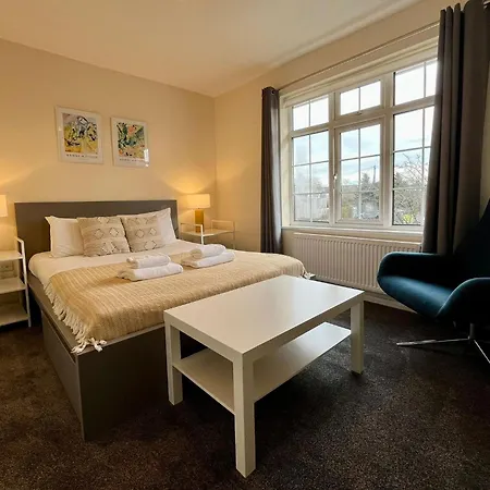 Central, Newly Refurb 2 Bed Flat With Free Parking Кембридж Экстерьер фото