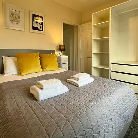 Central, Newly Refurb 2 Bed Flat With Free Parking Кембридж Экстерьер фото